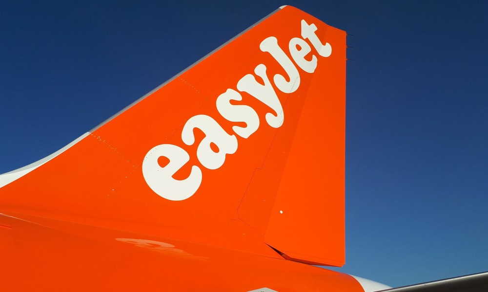 volo cancellato easyjet palermo napoli