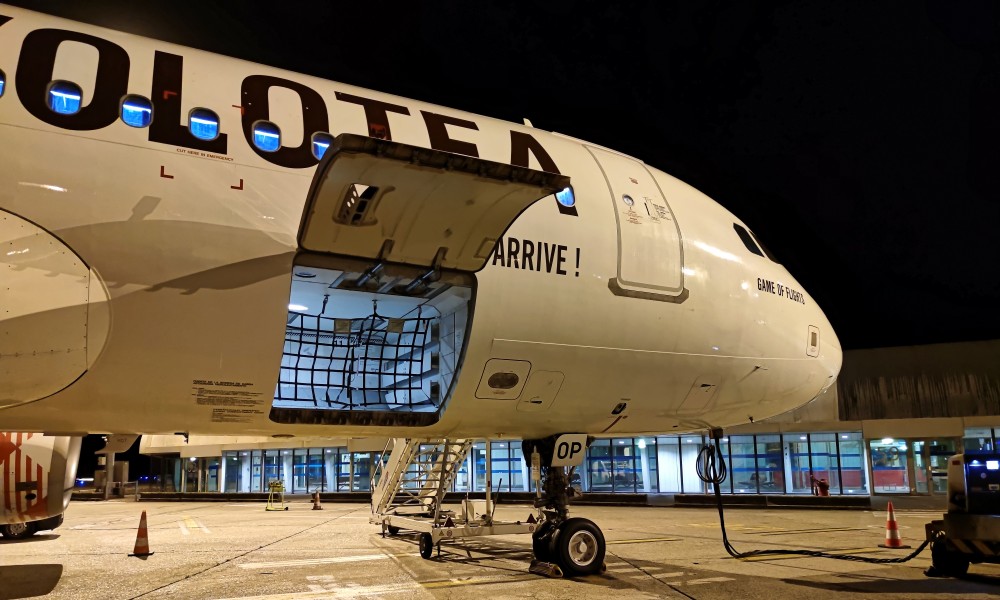 volo cancellato volotea alghero firenze