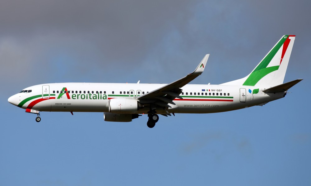 volo in ritardo Aeroitalia Lampedusa Bergamo
