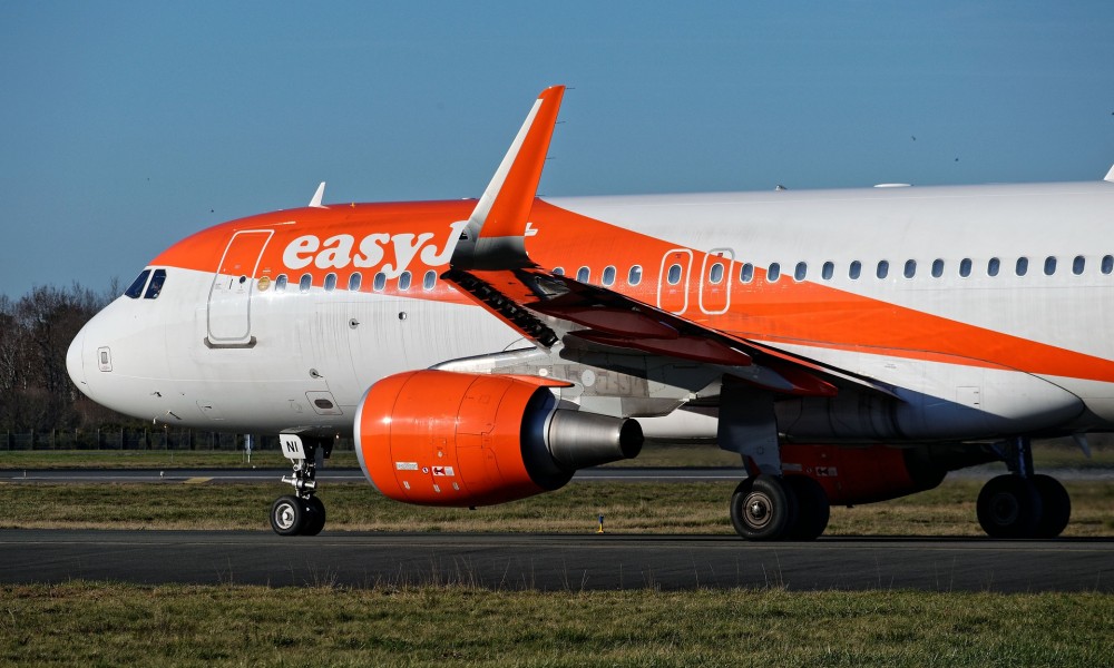 volo cancellato easyjet napoli catania