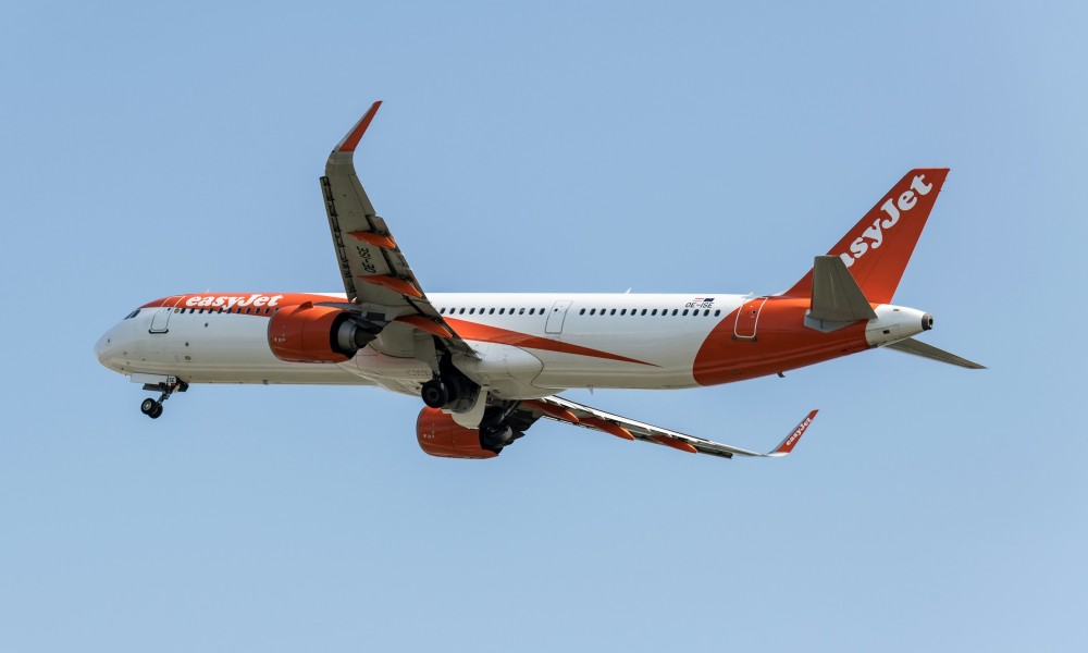 volo in ritardo easyjet nizza venezia