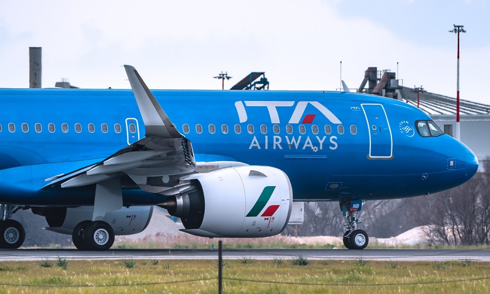 volo in ritardo ita airways milano olbia