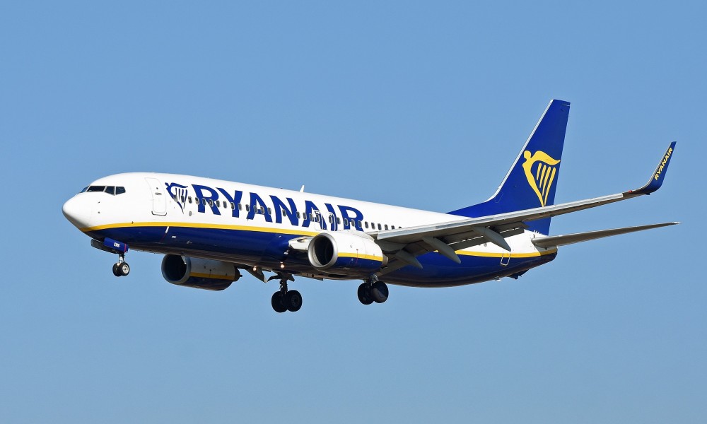 volo in ritardo ryanair perugia catania
