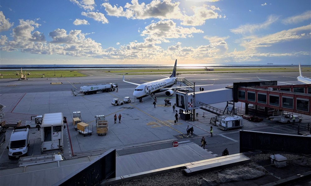 volo in ritardo ryanair pisa palermo