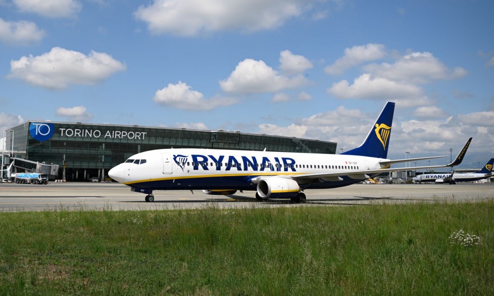 volo in ritardo ryanair torino catania