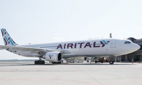 Lunghissima attesa per i passeggeri del volo Malpensa Lagos - Il volo AirItaly IG841 decolla con oltre 15 ore di ritardo Lunghissima attesa per i passeggeri del volo Malpensa Lagos