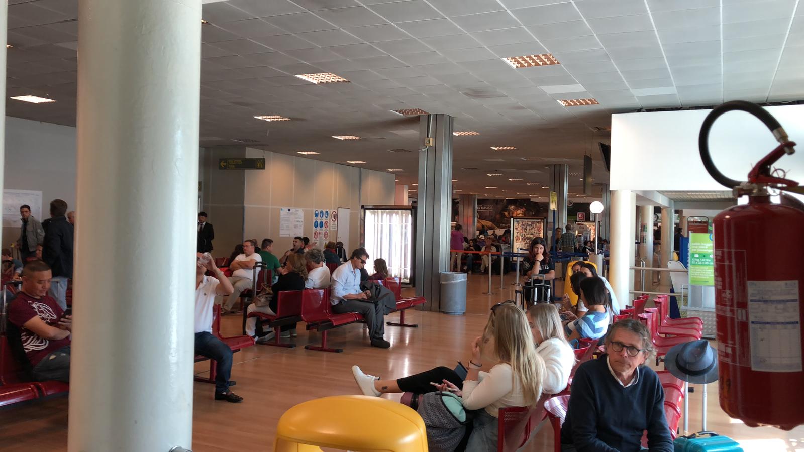 Disservizio aereo aeroporto