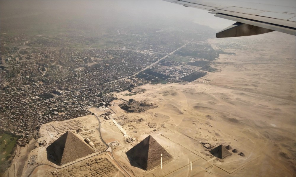 volo Air Arabia da Bergamo a Il Cairo