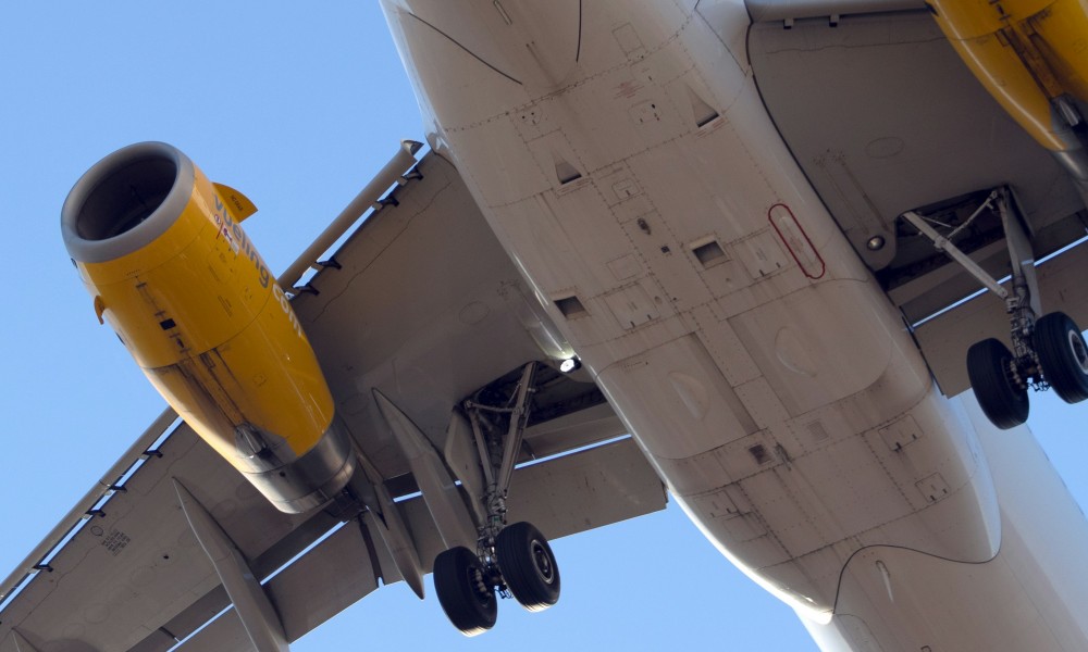 volo cancellato barcellona torino
