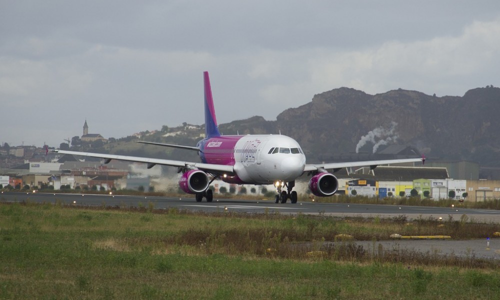 volo in ritardo Pisa Tirana Wizz Air