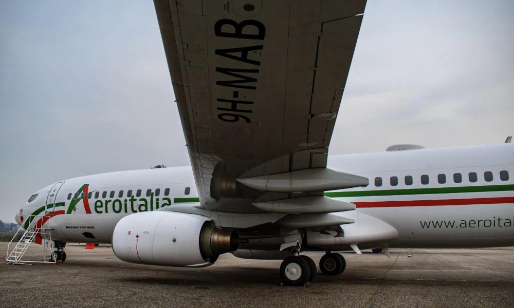 volo in ritardo aeroitalia ancona milano e ritorno