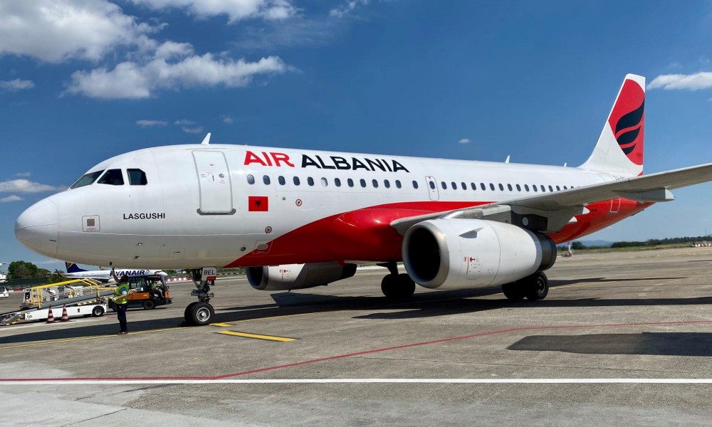 volo in ritardo air albania pisa tirana