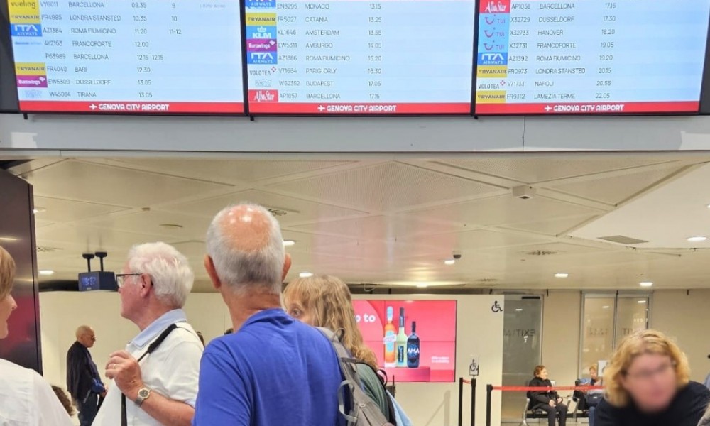 volo in ritardo genova londra