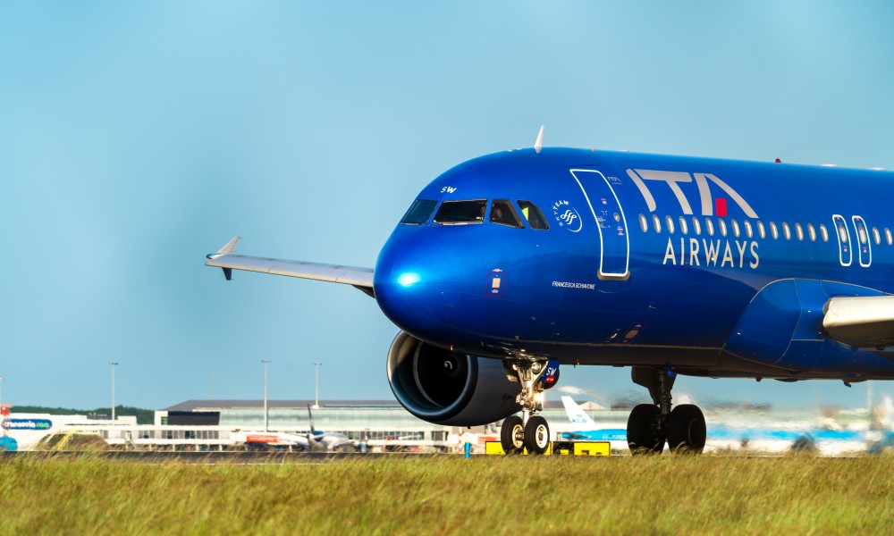 volo in ritardo ita airways reggio calabria milano