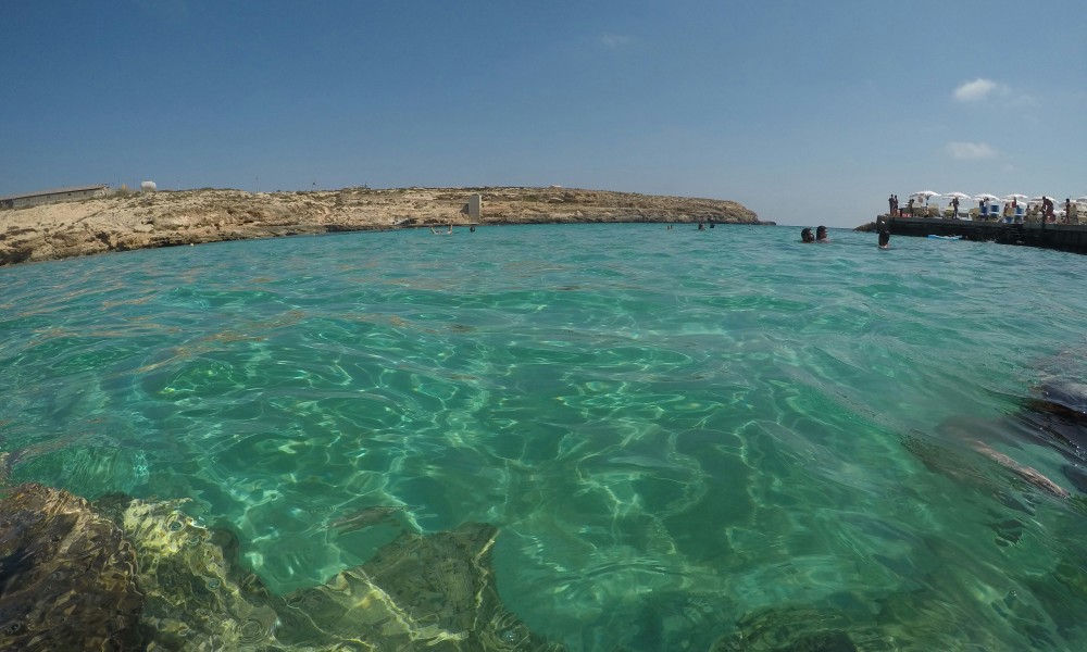 volo in ritardo palermo lampedusa