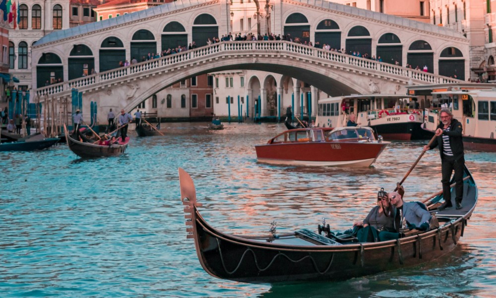 volo in ritardo per venezia