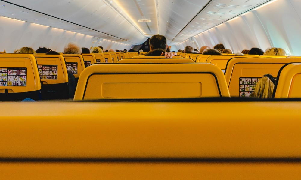 Ritardo di quasi 4 ore sul volo Ryanair, passeggeri bloccati a Pescara