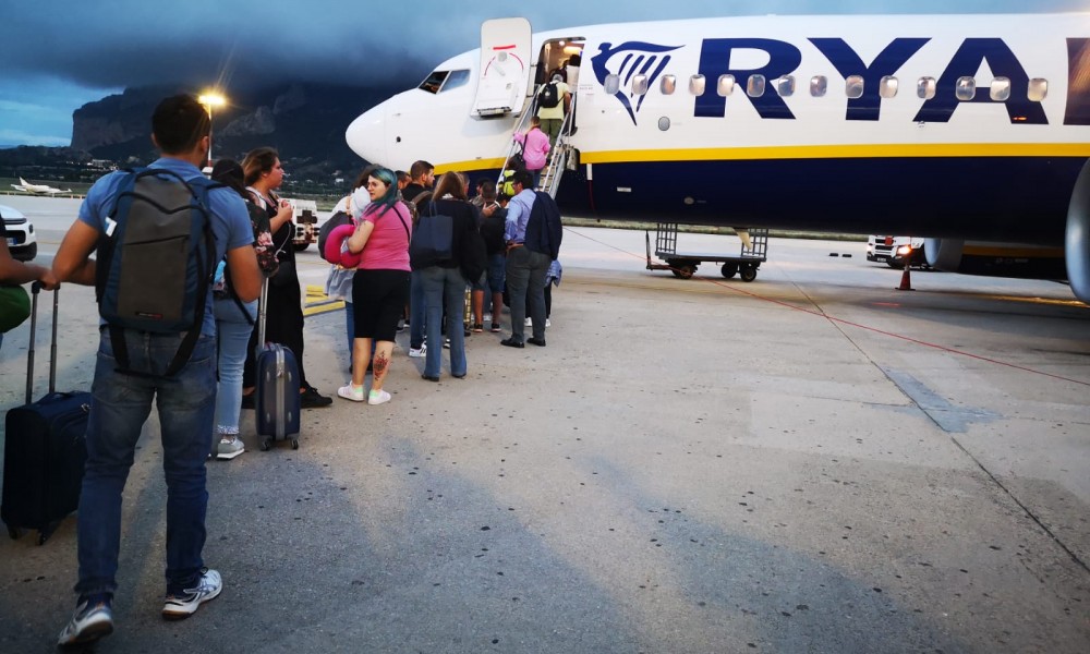 volo in ritardo ryanair trapani napoli