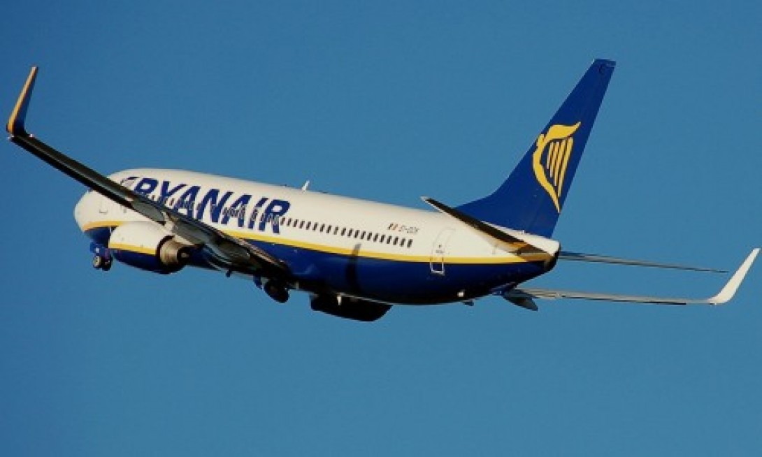 Oltre 4 ore di ritardo per volo Catania Roma. Rimborso ai passeggeri