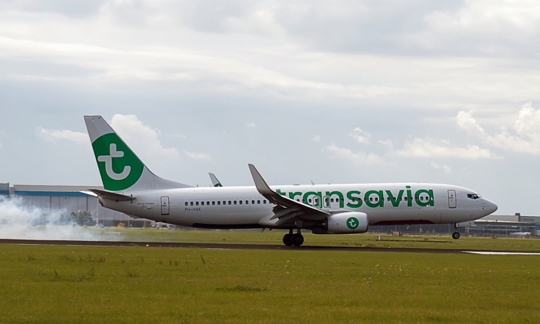 volo aereo transavia ritardo Amsterdam-Bari e ritorno
