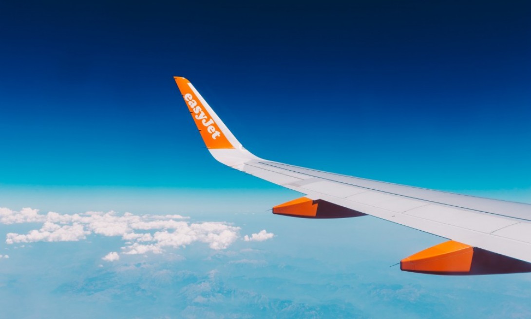 volo in ritardo easyjet palermo napoli