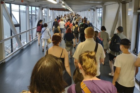 Pasqua in viaggio previsti boom di partenze in aereo