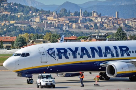 Voli cancellati Bergamo Cagliari e ritorno, ai passeggeri 250 euro