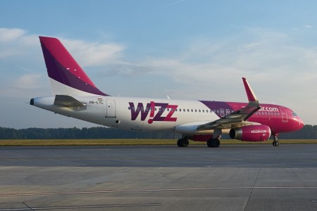 Cancellati i voli Wizzair Napoli Torino e ritorno, ai passeggeri 250 €