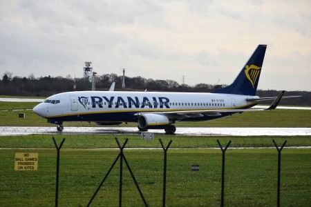 Sei ore di ritardo per i voli Ryanair Pisa Comiso e ritorno