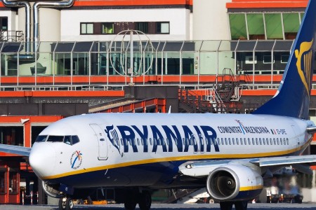 Tre ore di ritardo per i voli Ryanair Roma Cagliari e ritorno