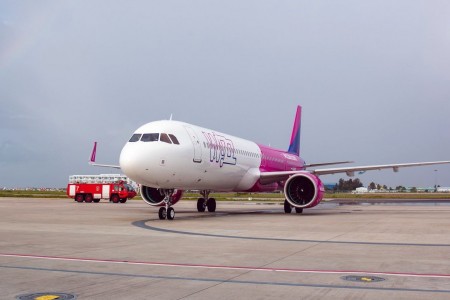 Forti ritardi per i voli Wizzair Torino Lamezia e ritorno