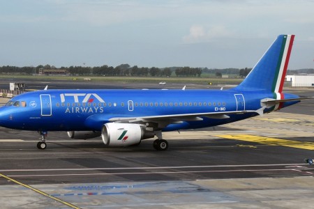 Due bresciane ottengono 627 euro per volo cancellato Ita Airways