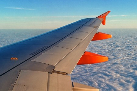 Due milanesi ottengono 969 euro per volo cancellato Easyjet