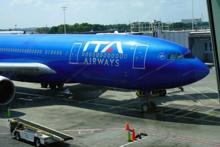 Modenese ottiene 250 euro per volo cancellato Ita Airways Bologna Roma