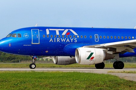 Ieri volo cancellato Ita Airways Roma Milano, ai passeggeri 250 euro