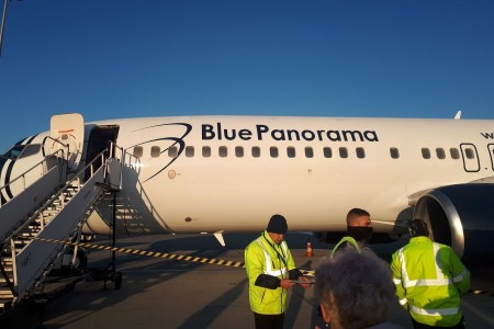 Papà e figli ricevono 1800 euro per volo cancellato Milano Freeport