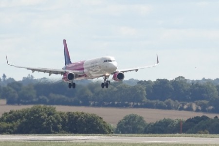 Cancellati i voli Wizzair Bucarest Pisa e ritorno, qui il rimborso