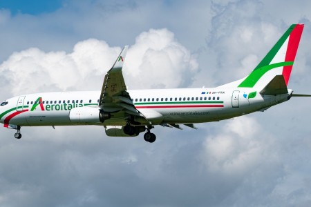 Volo in ritardo Aeroitalia Olbia Roma di 4 ore, 250 euro ai passeggeri