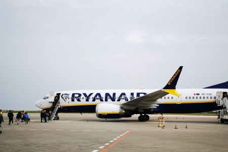 Volo Ryanair Bologna Palermo con oltre quattro ore di ritardo