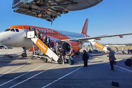 Un palermitano riceve 250 euro per volo in ritardo Easyjet da Milano