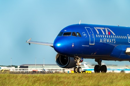 Volo in ritardo Ita Airways Reggio Calabria Milano di oltre cinque ore