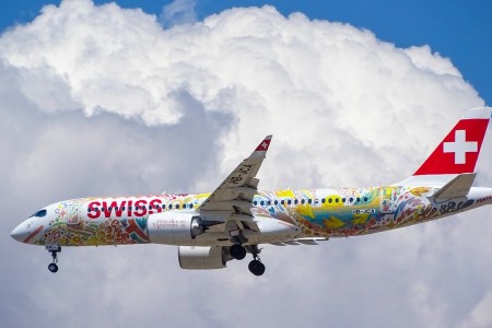 Quasi cinque ore di ritardo per il volo Swiss Olbia Zurigo