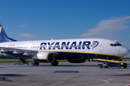 Barese riceve 250 euro per volo in ritardo Ryanair Bari Catania