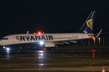 Volo in ritardo Ryanair Bologna Bari di oltre 5 ore