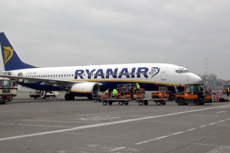 Volo in ritardo Ryanair Catania Bari di quasi quattro ore
