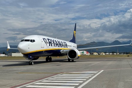 Volo in ritardo Ryanair Catania Roma di 4 ore, 250 euro ai passeggeri