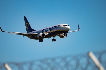 Un reggiano riceve 250 euro per volo in ritardo Crotone Bologna