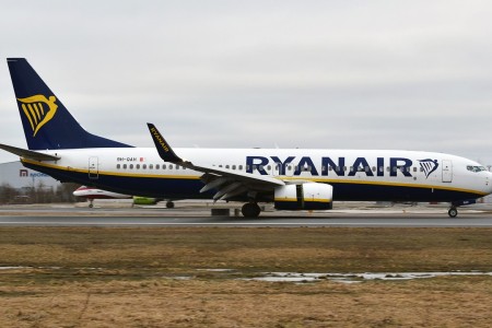 Due senesi ricevono 500 € per volo in ritardo Ryanair Perugia Catania