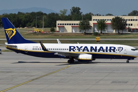 Volo in ritardo Ryanair Pisa Cagliari di quasi quattro ore
