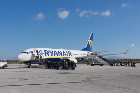 Volo in ritardo Ryanair Torino Lamezia Terme di oltre quattro ore